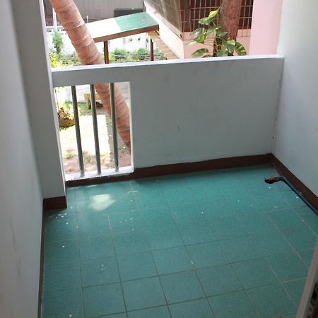 Soi 5 Apartment Pattaya Kültér fotó