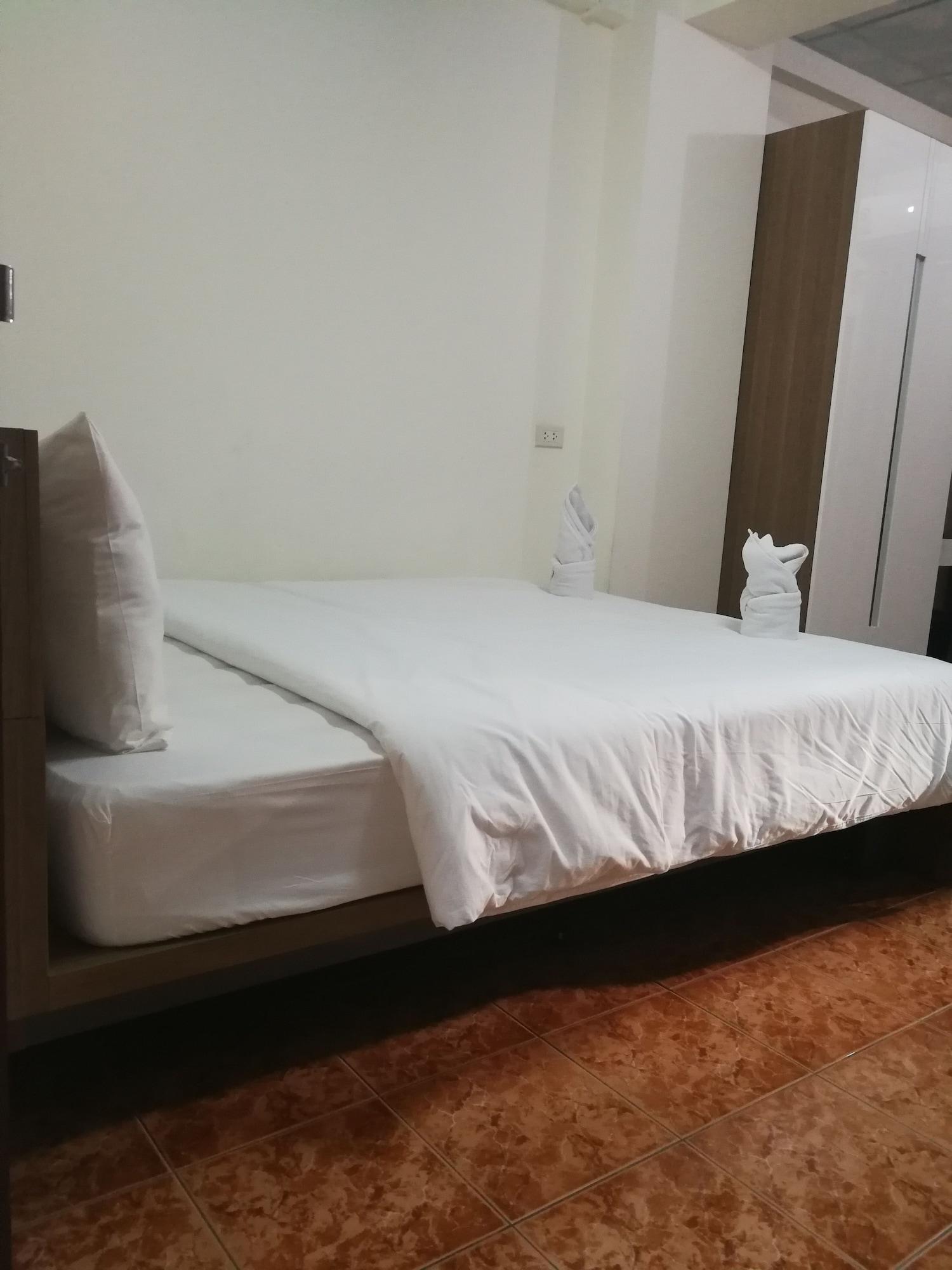 Soi 5 Apartment Pattaya Kültér fotó