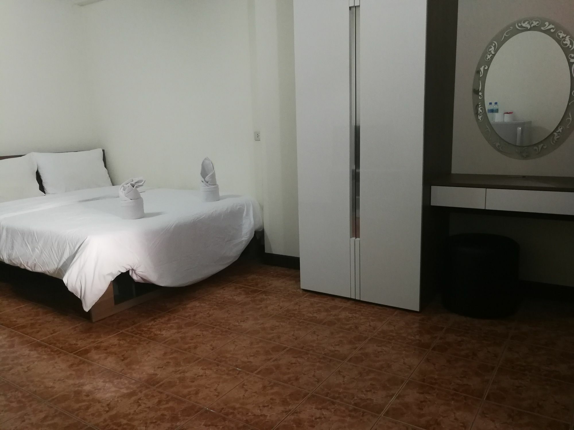 Soi 5 Apartment Pattaya Kültér fotó